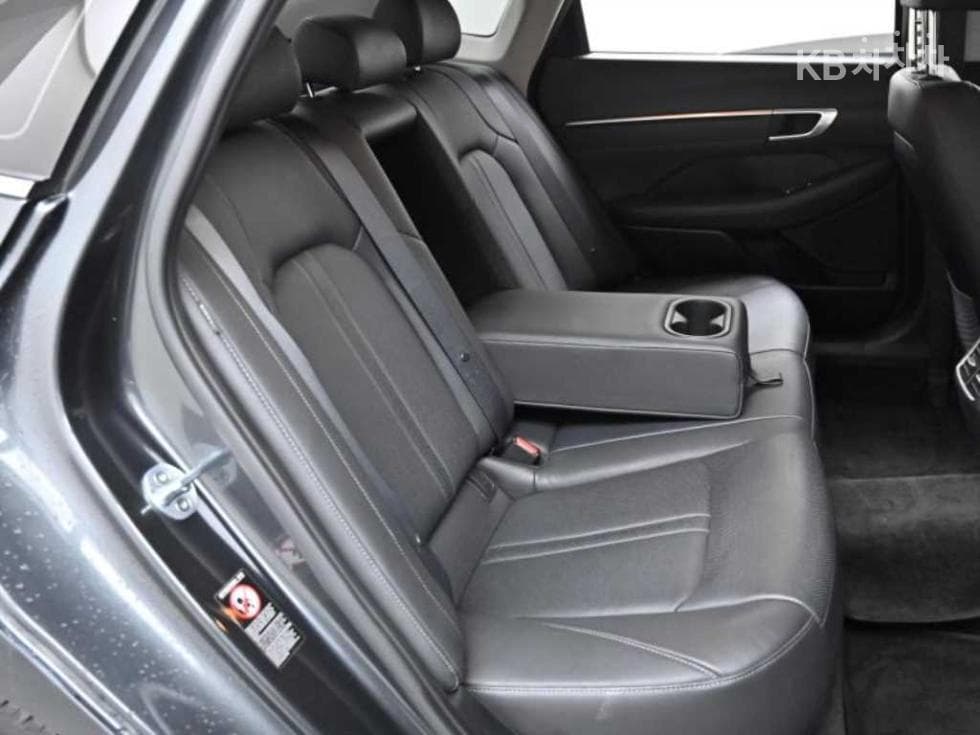 Хюндай Соната (DN8)2.0 LPG За хора с увреждания Premium - 12