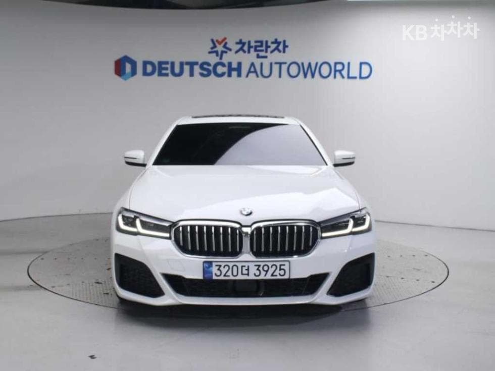 BMW 올Нов5 Серия (G30)520i M Sport