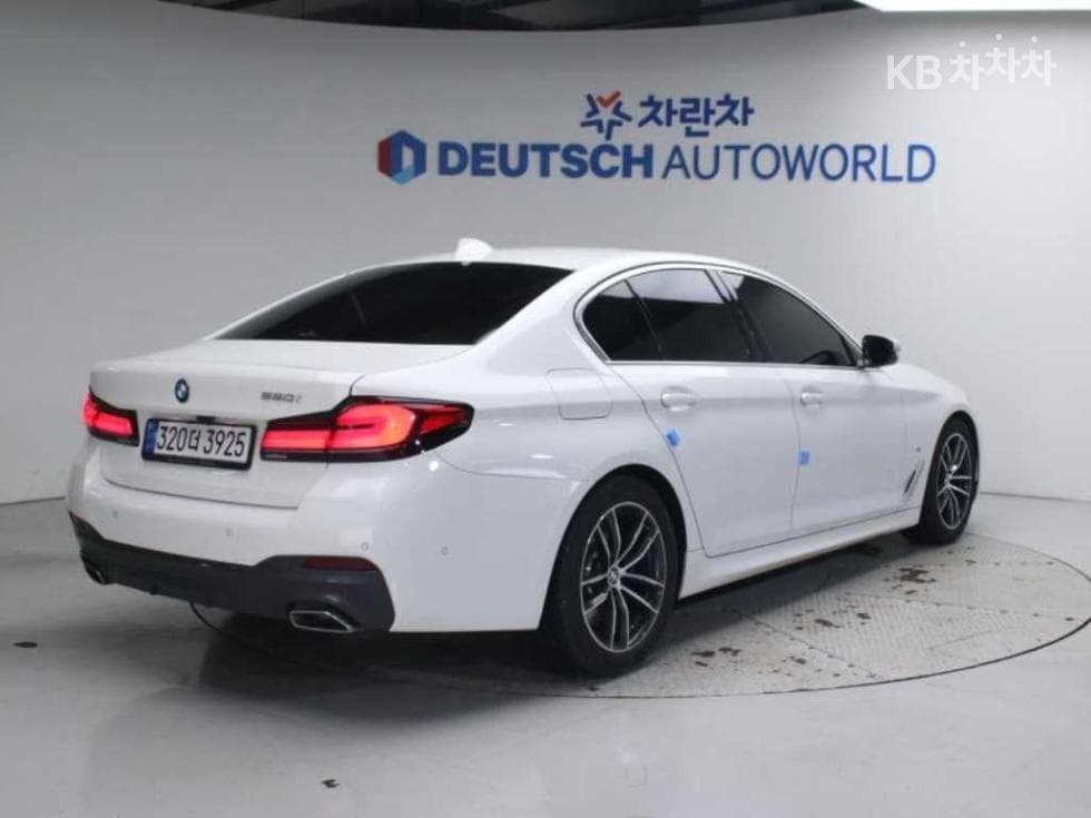 BMW 올Нов5 Серия (G30)520i M Sport - 4