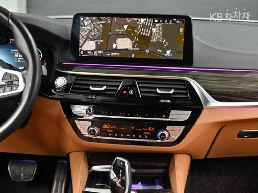 BMW 올Нов5 Серия (G30)520i M Sport - 14