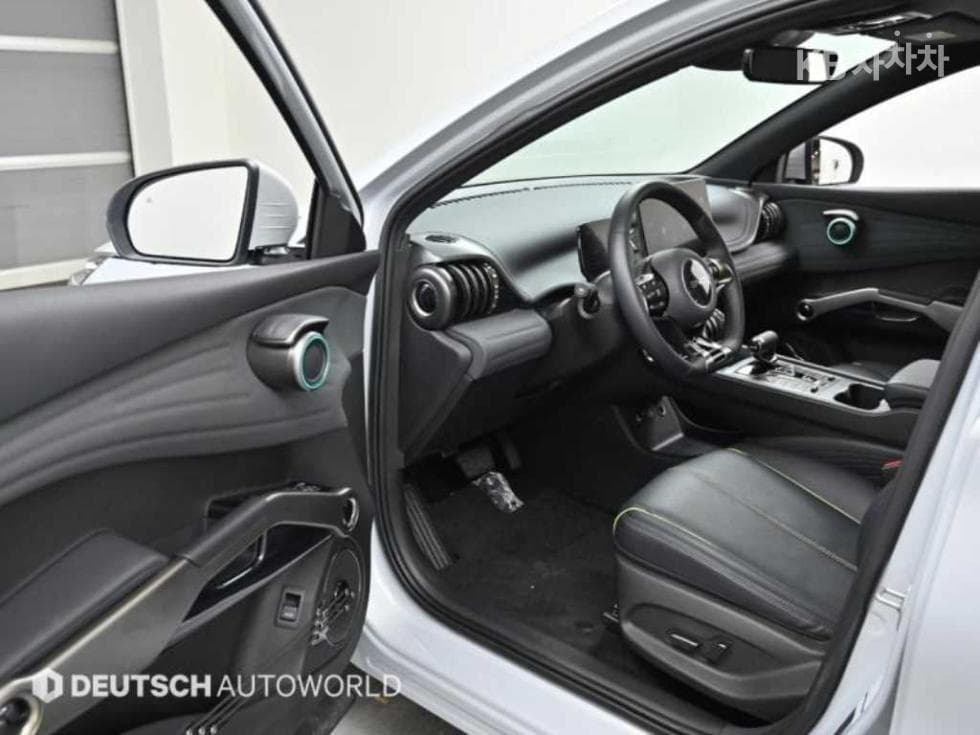 BYD 아토3Plus Стандартен - 11