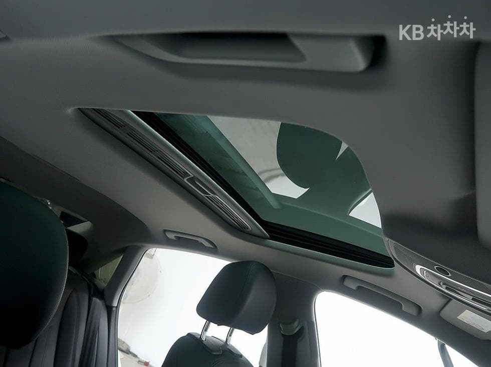 Ауди A4 (B9)40 TFSI - - 16