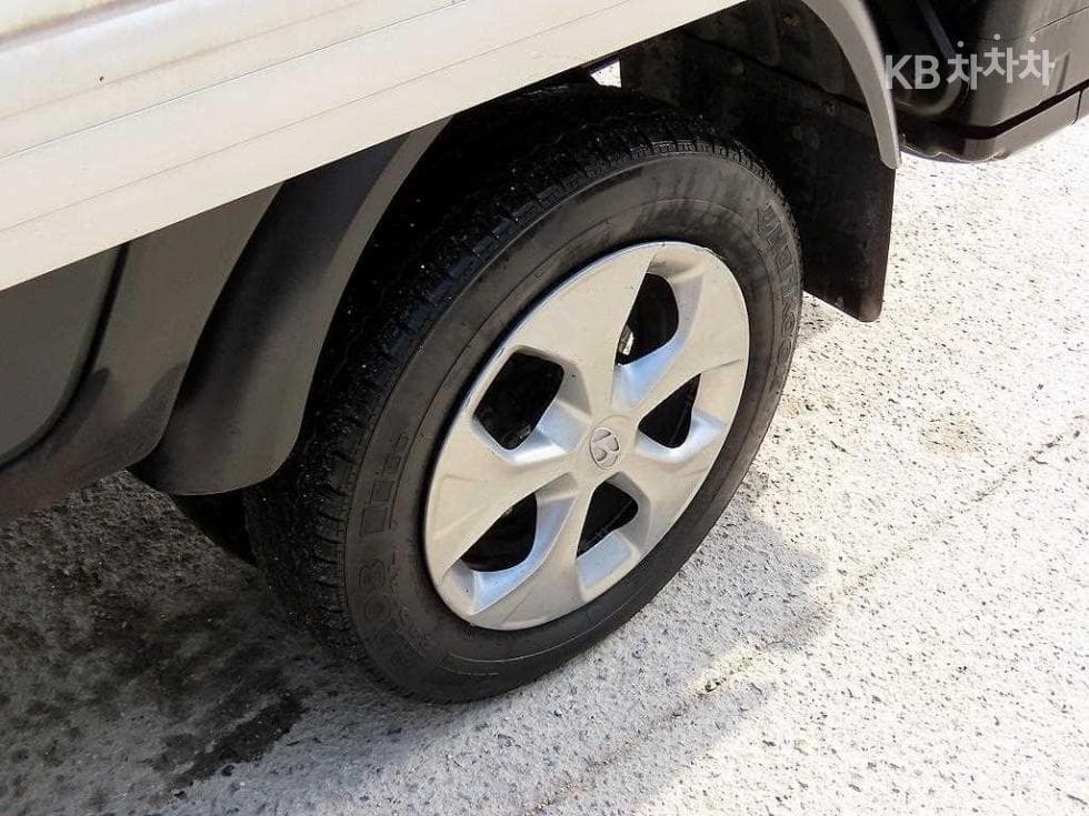 Хюндай Porter 2Удължено междуосие 하이Box Truck 일반캡 SUP - 19