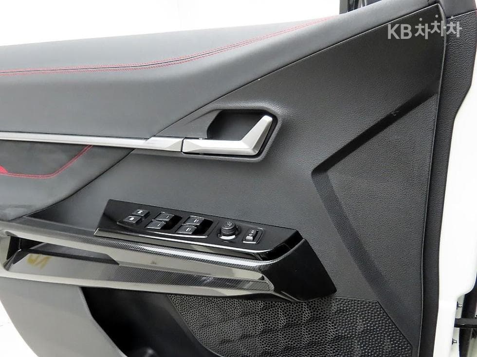 KG Mobility 액티언(J120)2WD S9 Standard - 12