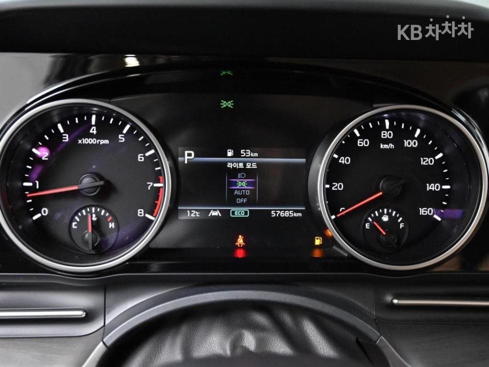 Киа Канивал 4-то поколениеG3.5 GDI 11-местен Престиж - 8