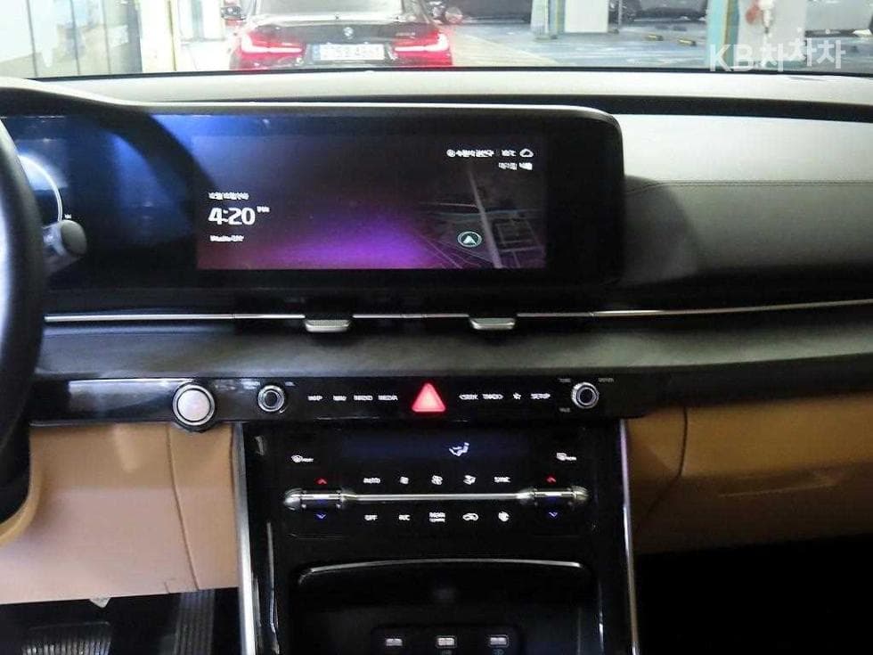 Киа Канивал 4-то поколениеD2.2 9-местен Signature - 11