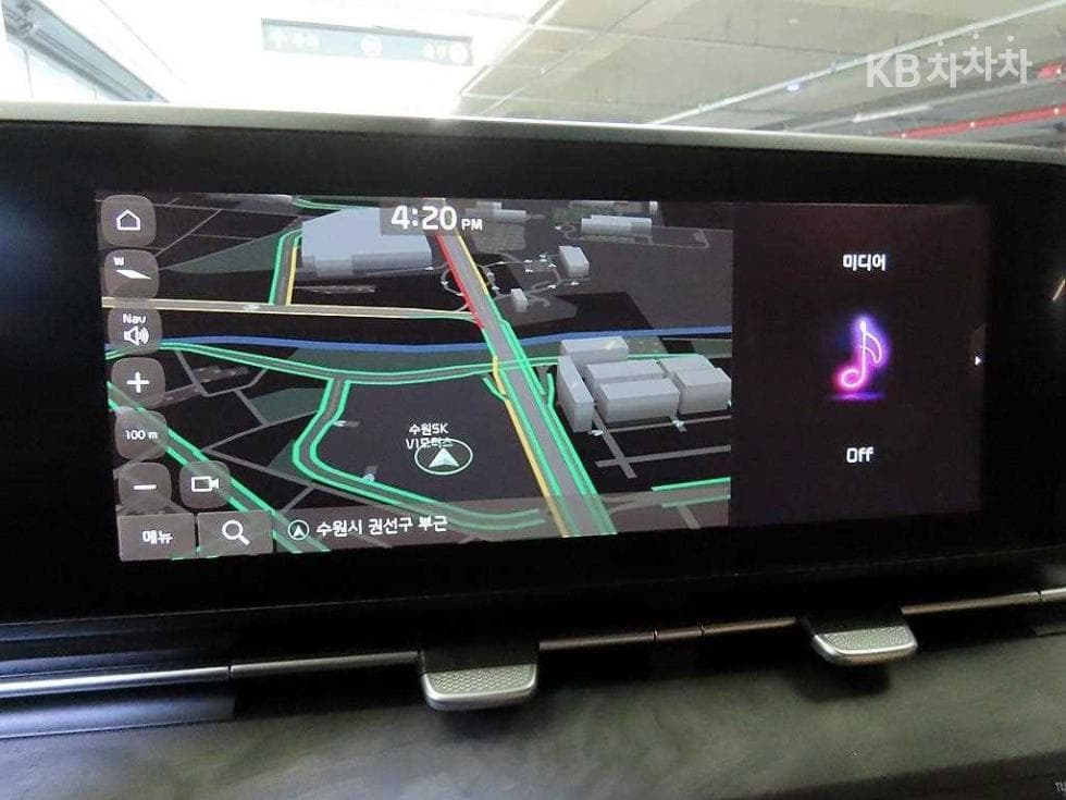 Киа Канивал 4-то поколениеD2.2 9-местен Signature - 13