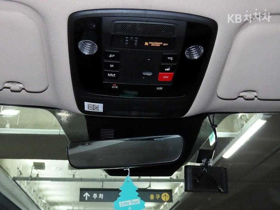 Киа Канивал 4-то поколениеD2.2 9-местен Signature - 14