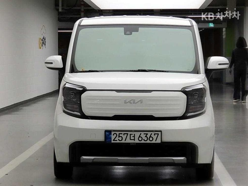 Kia The New (facelift) Kia Ray (van) 1.0 Gasoline Prestige - Image 1