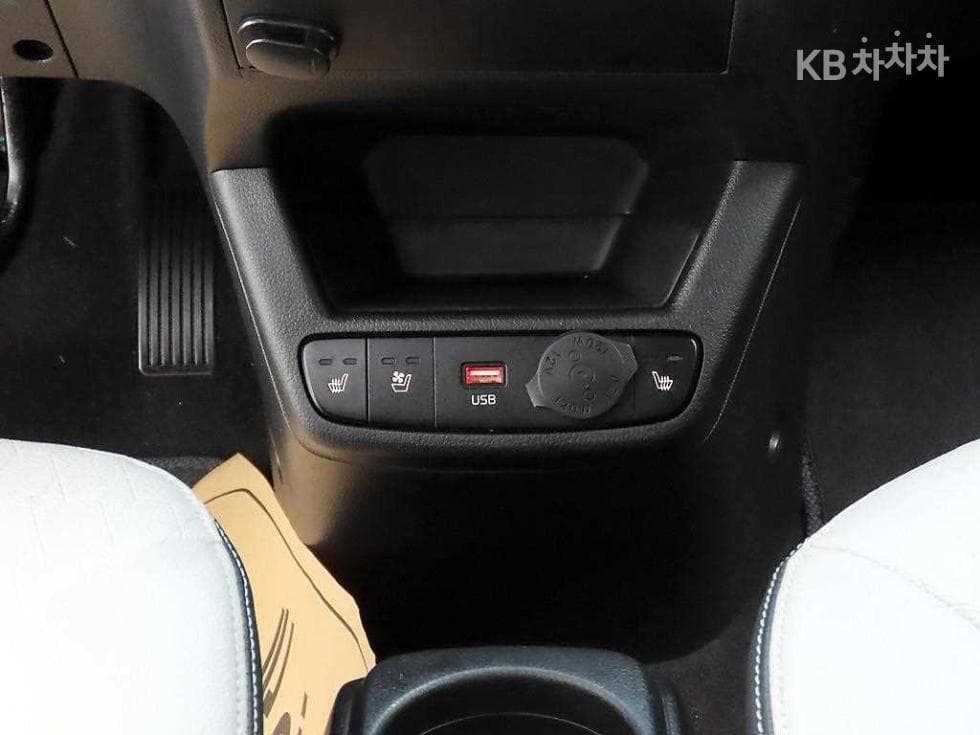 Kia The New (facelift) Kia Ray (van)1.0 Gasoline Prestige - 12