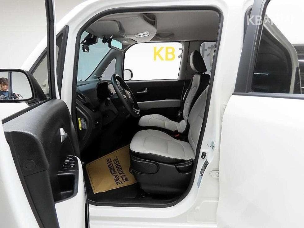 Kia The New (facelift) Kia Ray (van)1.0 Gasoline Prestige - 13