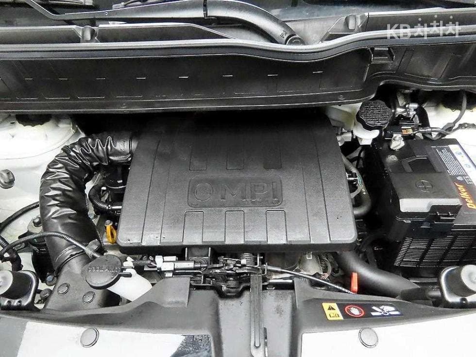 Kia The New (facelift) Kia Ray (van)1.0 Gasoline Prestige - 19