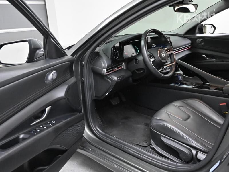 Хюндай The New (фейслифт) Avante (Elantra) (CN7)1.6 LPi Modern - 11