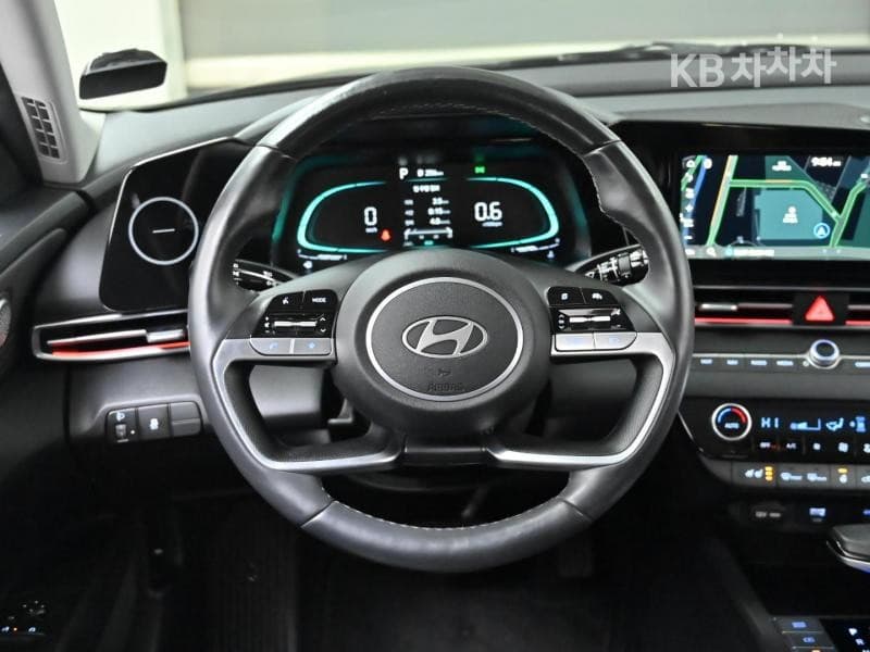 Хюндай The New (фейслифт) Avante (Elantra) (CN7)1.6 LPi Modern - 13