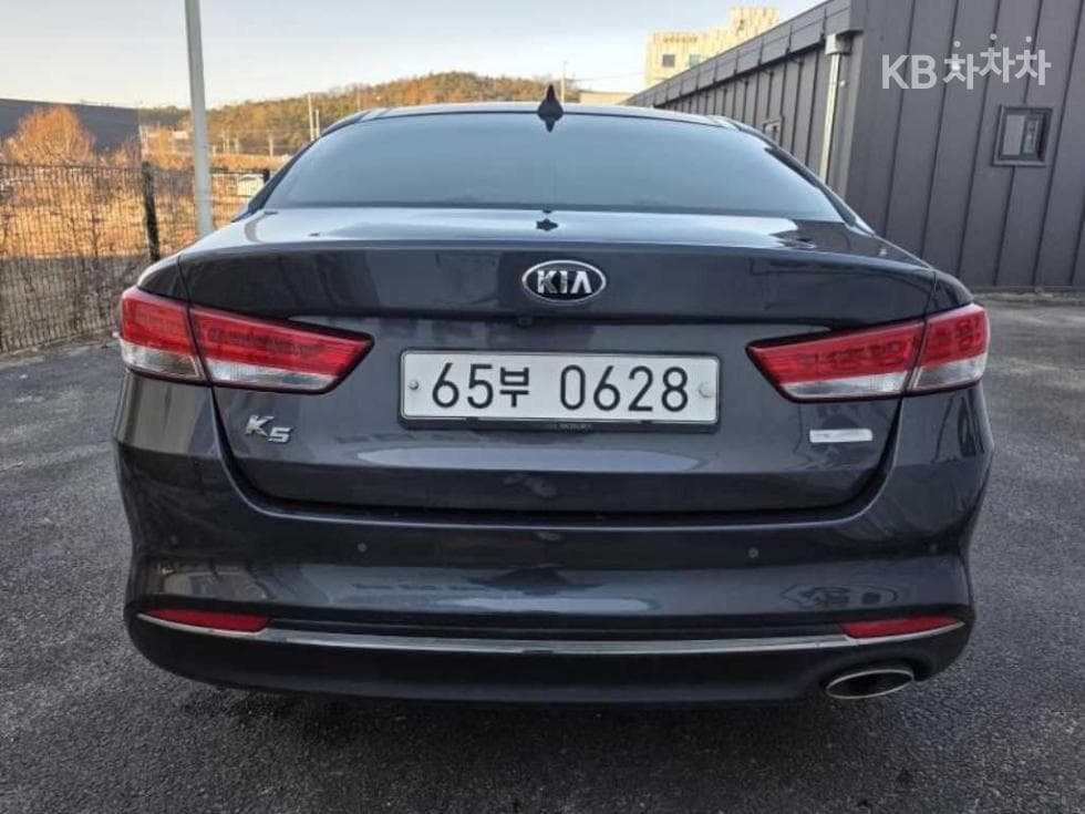 Kia K5 Second generation1.7 Diesel MX Luxury - 3