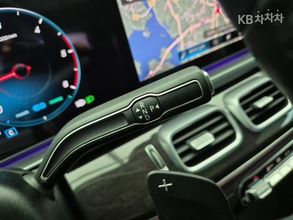 Mercedes-Benz GLE (V167)300 d 4Matic - 8