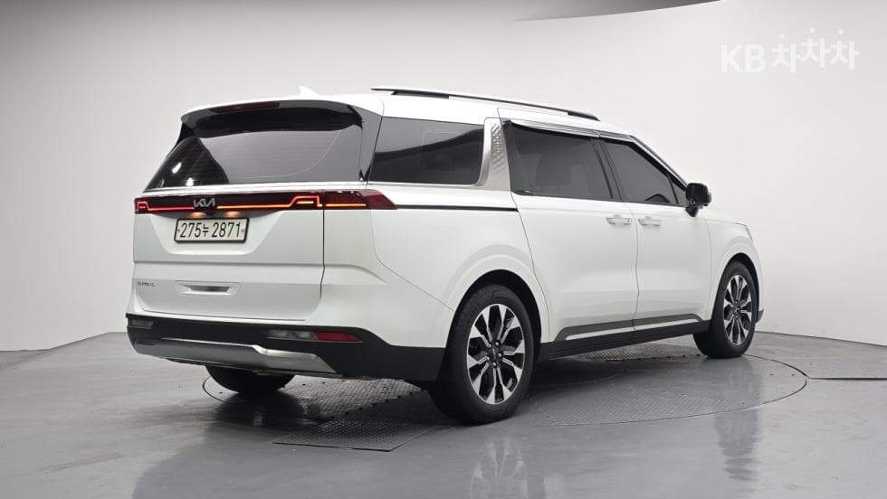 Киа Канивал 4-то поколениеD2.2 9-местен Noblesse - 2