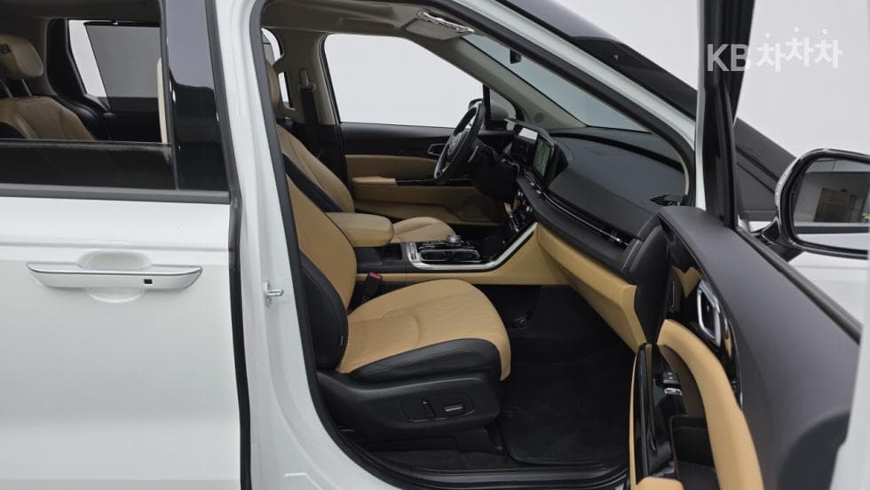 Киа Канивал 4-то поколениеD2.2 9-местен Noblesse - 20