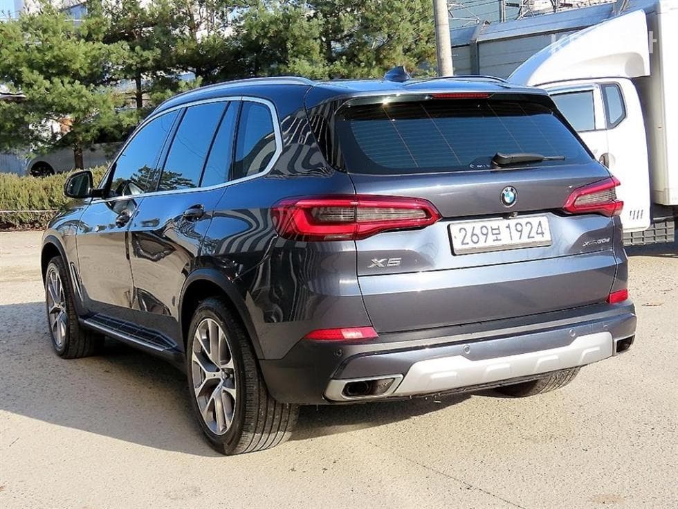 BMW X5 (G05)xDrive 30d xLine - 3