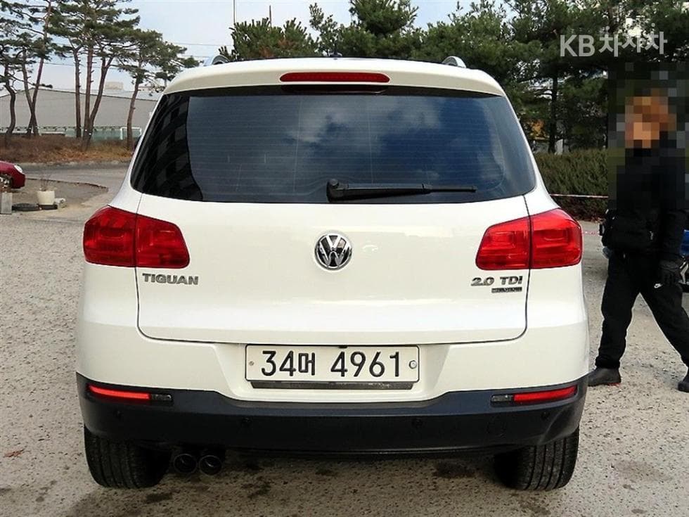 Volkswagen Нов Tiguan2.0 Турбо Дизел Инжекция Premium 5N - 4