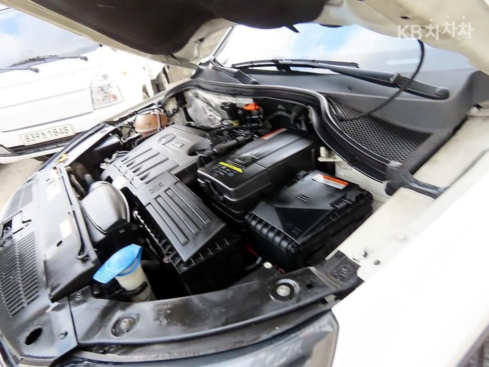 Volkswagen Нов Tiguan2.0 Турбо Дизел Инжекция Premium 5N - 18