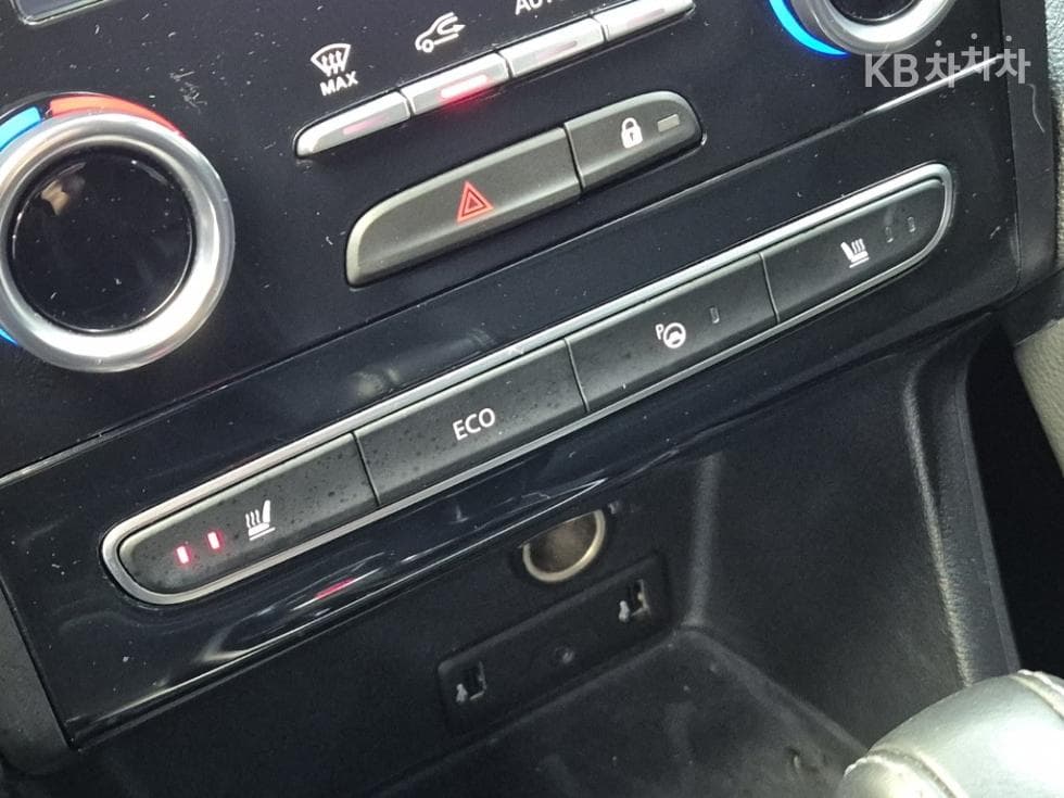 Renault Korea New QM62.0 GDe 2WD LE Signature - 17