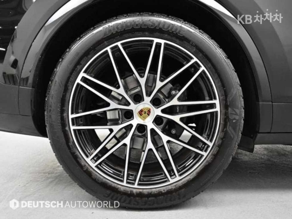 Porsche Cayenne(9Y0)3.0 Coupe Стандартен - 5