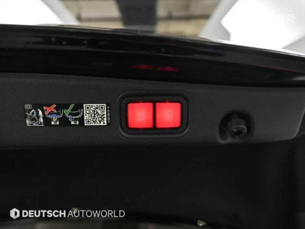 Mercedes-Benz E-Клас (W213)E53 AMG 4MATIC+ Стандартен - 20