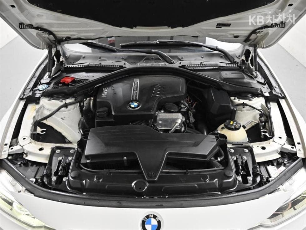 BMW Нов3 Серия320i Седан M스포츠 F30 - 20