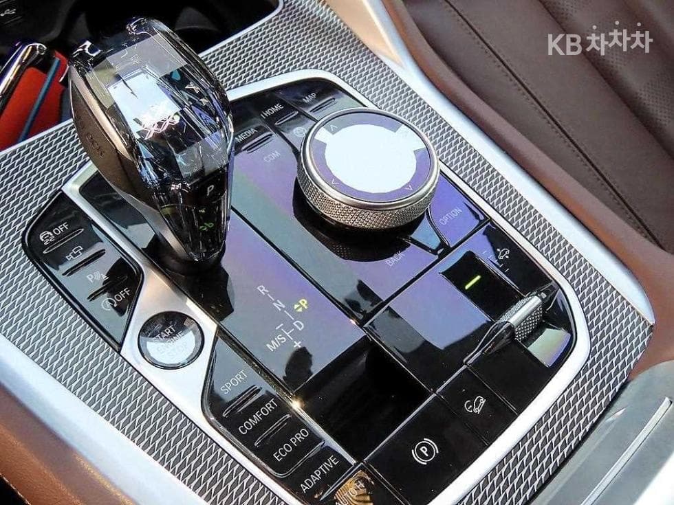 BMW X6(G06)xDrive 40i M Sport Package - 11