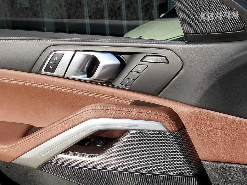 BMW X6(G06)xDrive 40i M Sport Package - 12