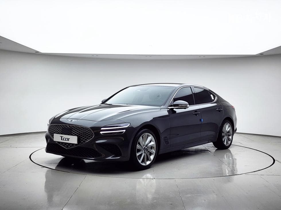 Дженезис The New (фейслифт) G70 2.5T Стандартен - Image 1