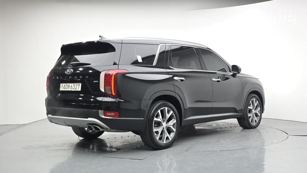 Hyundai Palisade2.2 Diesel 7-seater (Limousine) AWD Prestige - 2