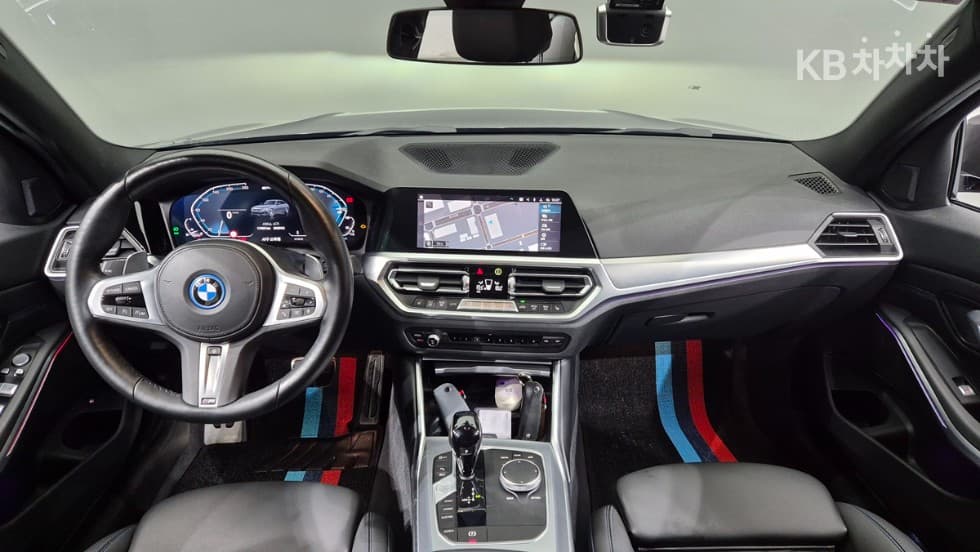 BMW 3 Серия (G20)320e M Sport - 12