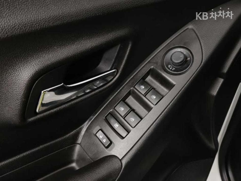 Джи Ем Корея Chevrolet Trax1.6 Дизел LT Leather Package - 9