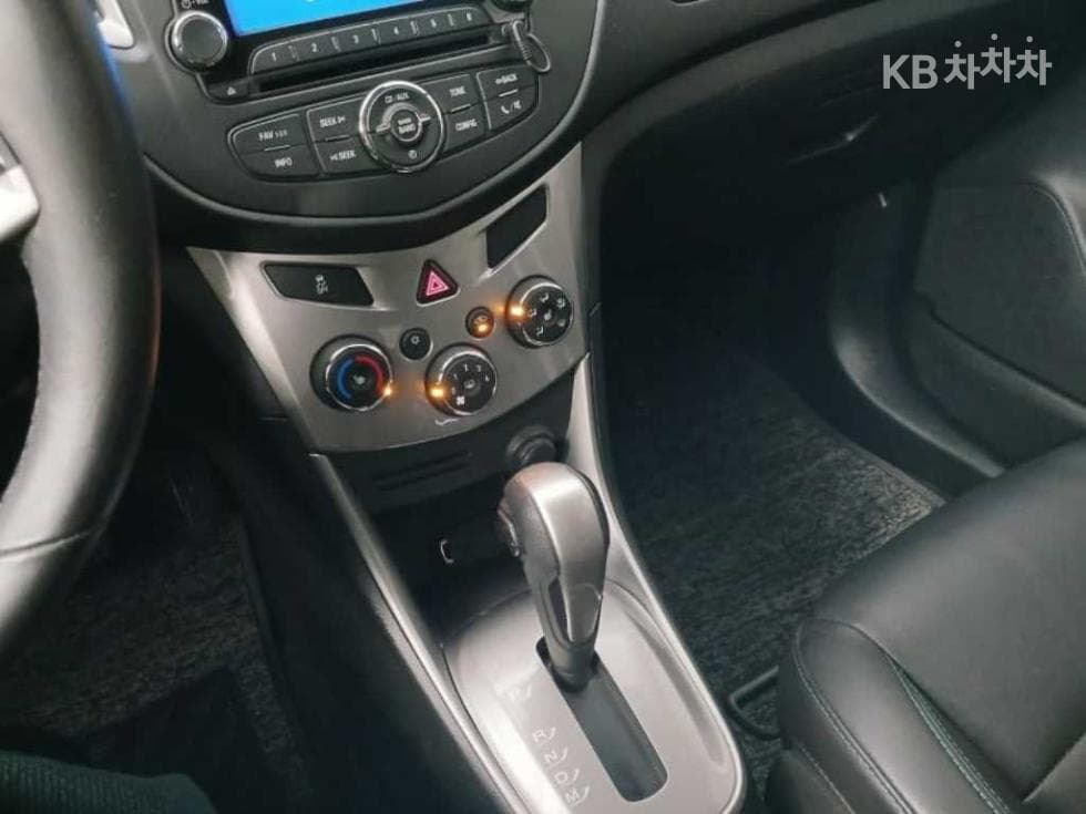 Джи Ем Корея Chevrolet Trax1.6 Дизел LT Leather Package - 15