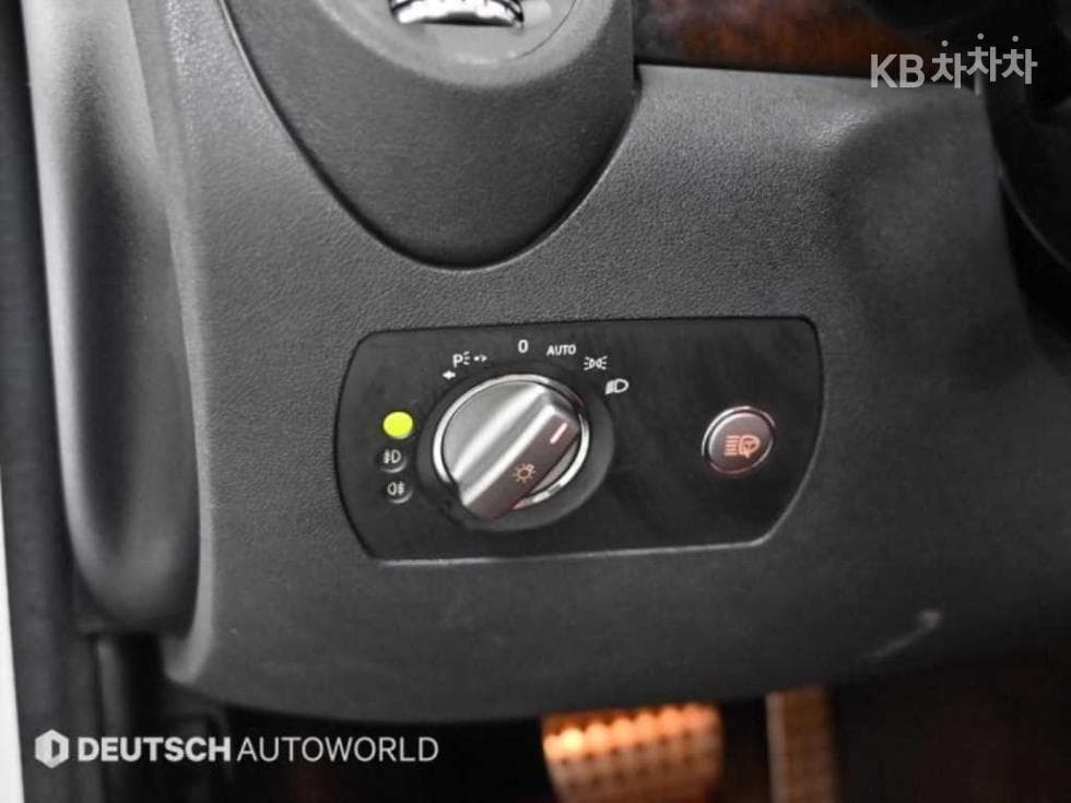 Mercedes-Benz Нов SLK클래스SLK350 SLK350 - 16