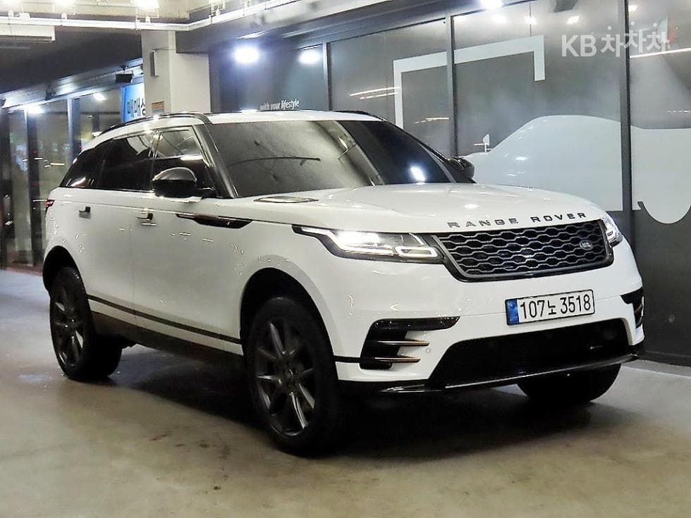Land Rover Range Rover 벨라 P400 R-Dynamic HSE - Image 1