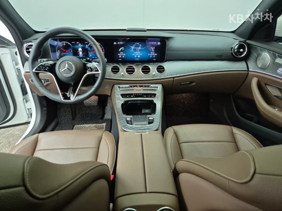 Mercedes-Benz E-Клас (W213)E350 4MATIC Avantgarde - 5