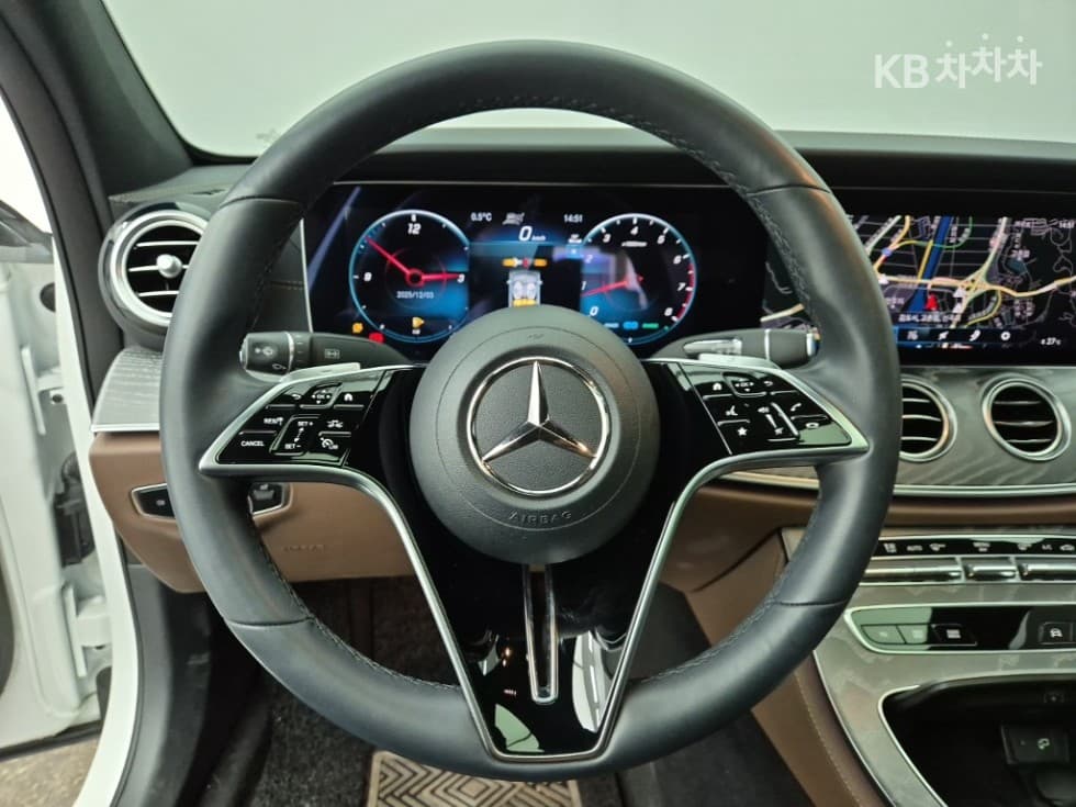 Mercedes-Benz E-Клас (W213)E350 4MATIC Avantgarde - 9