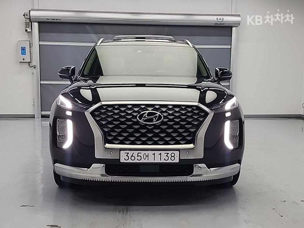 Hyundai Palisade2.2 Diesel 7-seater (Limousine) AWD Calligraphy - 2