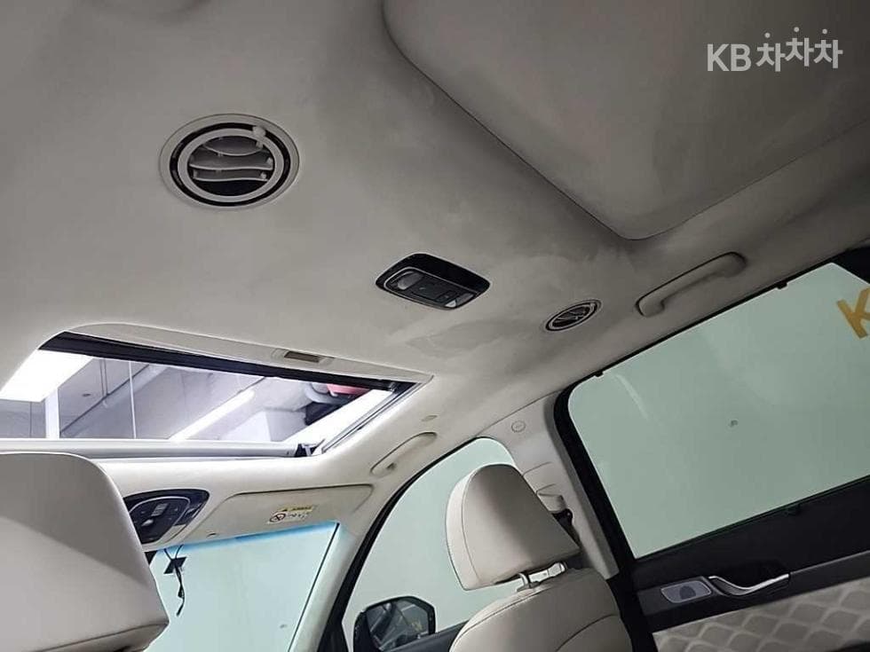 Hyundai Palisade2.2 Diesel 7-seater (Limousine) AWD Calligraphy - 14