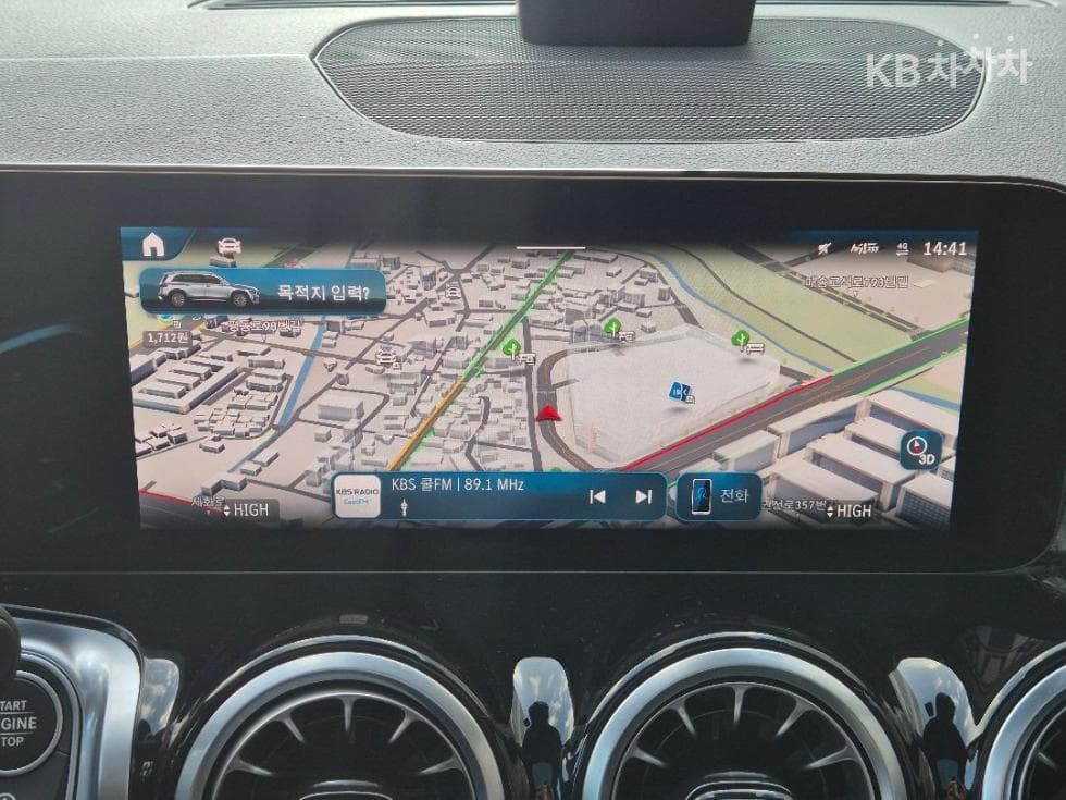 Mercedes-Benz GLB(X247)M-AMG GLB 35 4Matic - 24