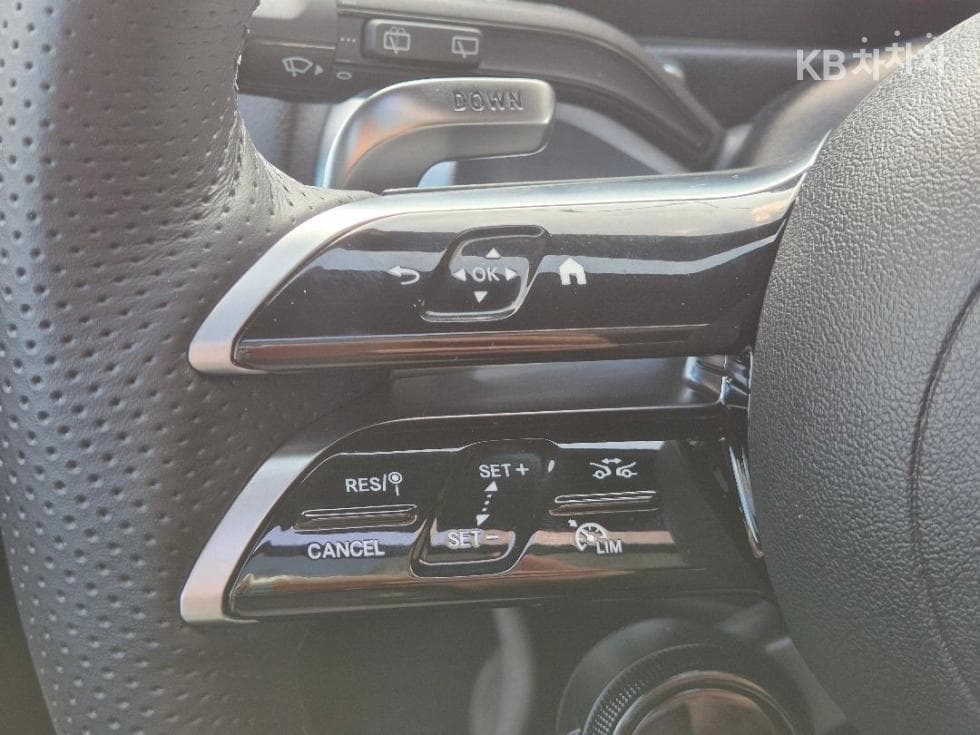 Mercedes-Benz GLB(X247)M-AMG GLB 35 4Matic - 27