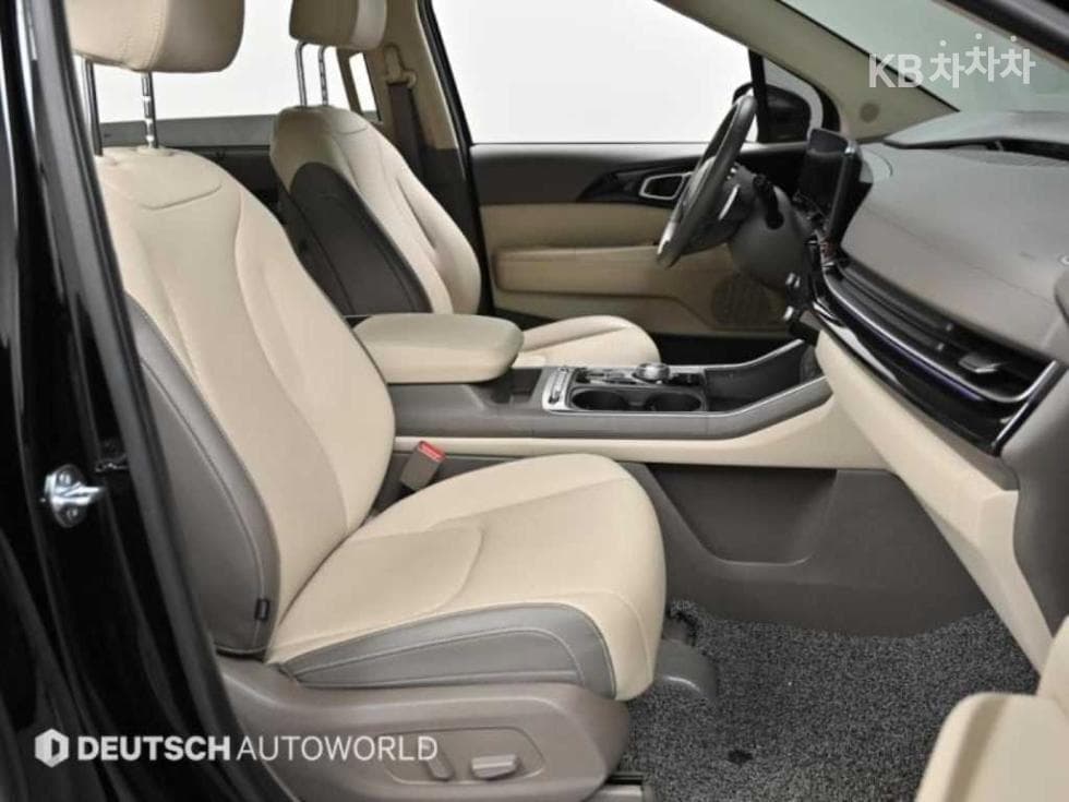 Киа The New (фейслифт) Канивал 4-то поколениеD2.2 7-местен (Лимузин) Gravity - 10