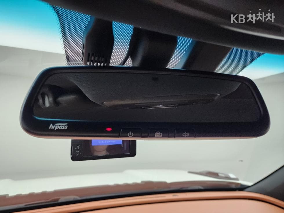 KG Mobility 토레스(J100)1.5 GDI Turbo AWD T7 - 11