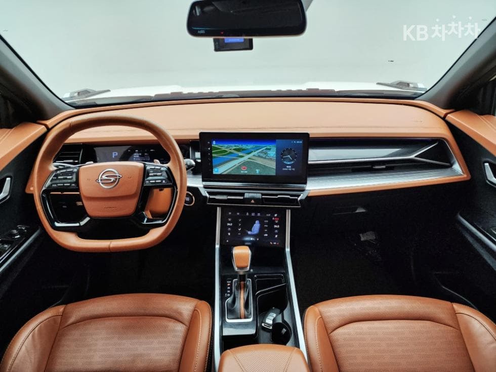 KG Mobility 토레스(J100)1.5 GDI Turbo AWD T7 - 17