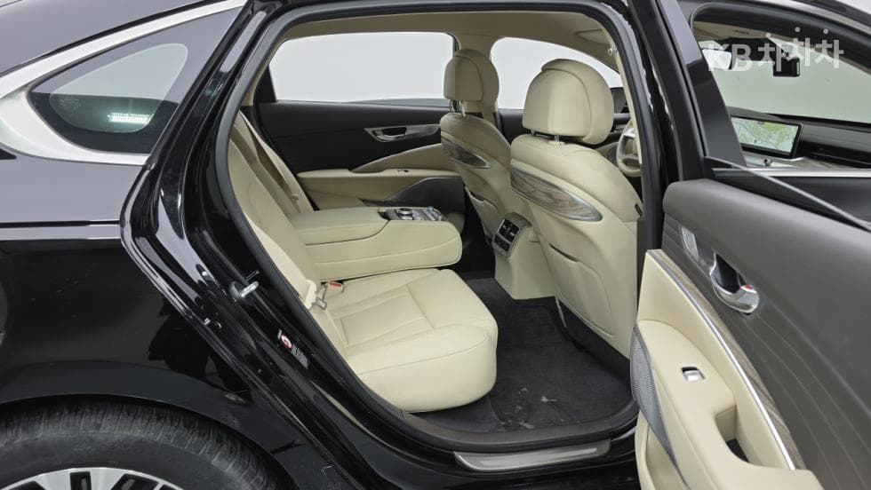 Kia The New (facelift) K9(Second generation)3.8 GDI 플래티넘 - 9