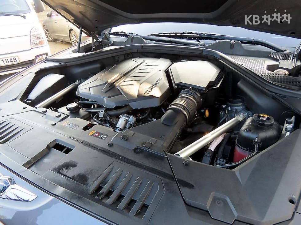 Genesis GV803.0 Diesel AWD - 6