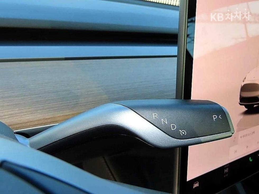 테슬라 Model YLong Range - 9